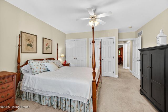 16606 Middle Hill Ct, Louisville, KY 40245