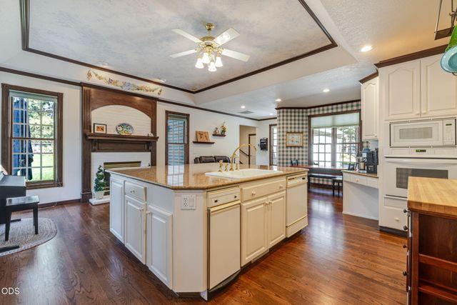 60287 Tall Pine Avenue, Bend, OR 97702
