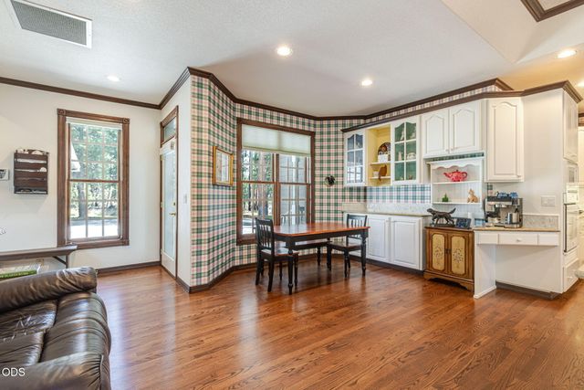 60287 Tall Pine Avenue, Bend, OR 97702