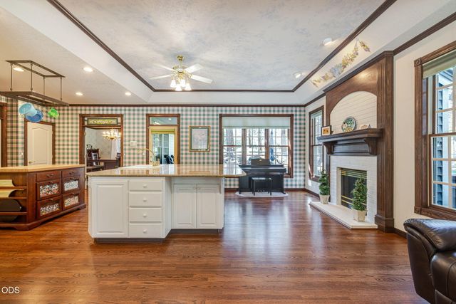 60287 Tall Pine Avenue, Bend, OR 97702