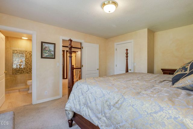 60287 Tall Pine Avenue, Bend, OR 97702