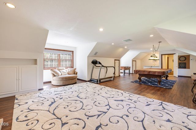 60287 Tall Pine Avenue, Bend, OR 97702