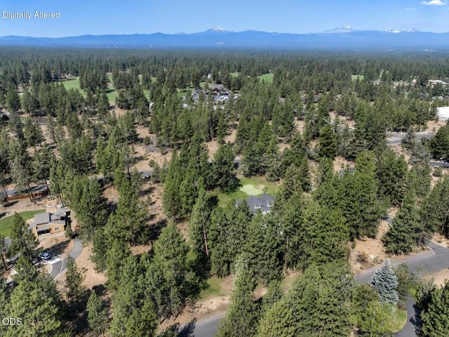 60287 Tall Pine Avenue, Bend, OR 97702
