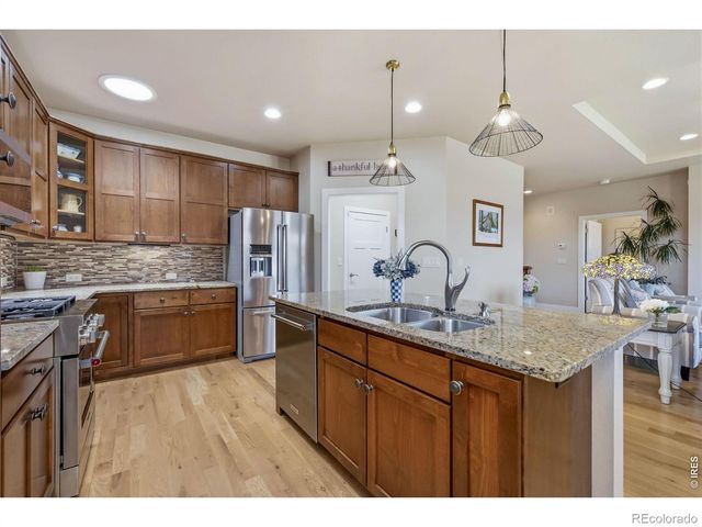 6924 Water View Court, Timnath, CO 80547