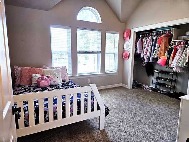 2239 Deer Cove Trail, Houston, TX 77339