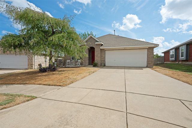 5908 Pacers Lane, Fort Worth, TX 76179