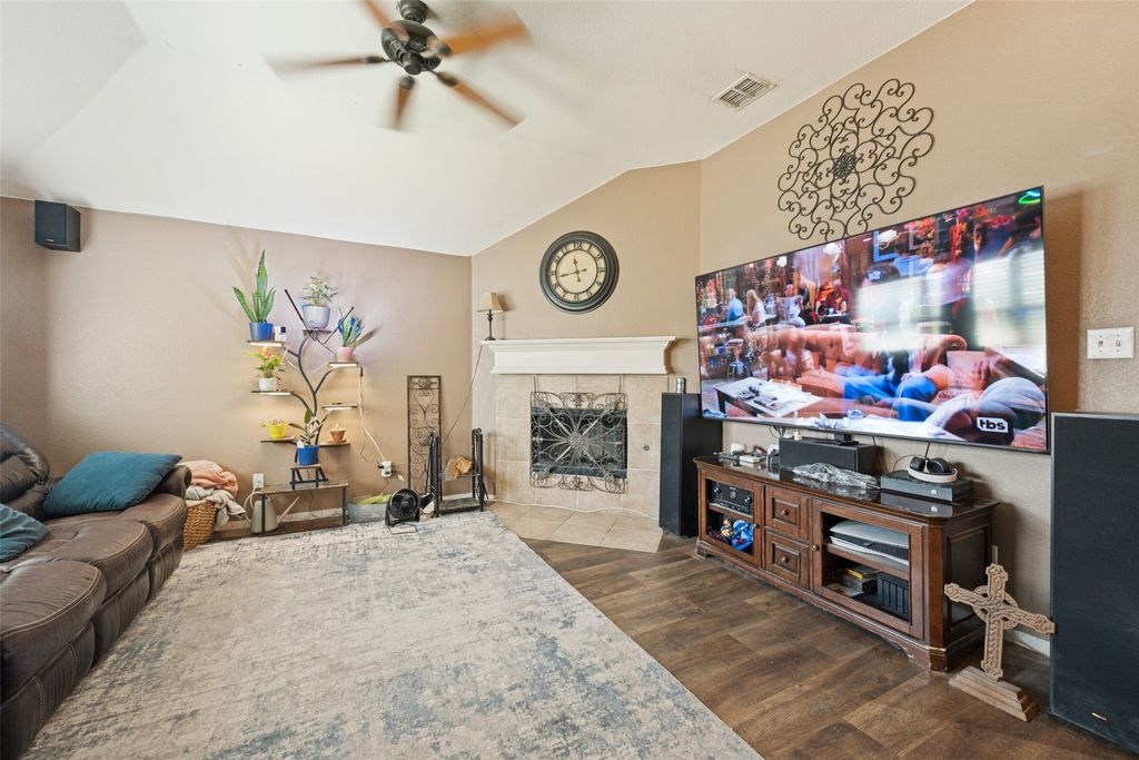 5908 Pacers Lane, Fort Worth, TX 76179 — photo 4