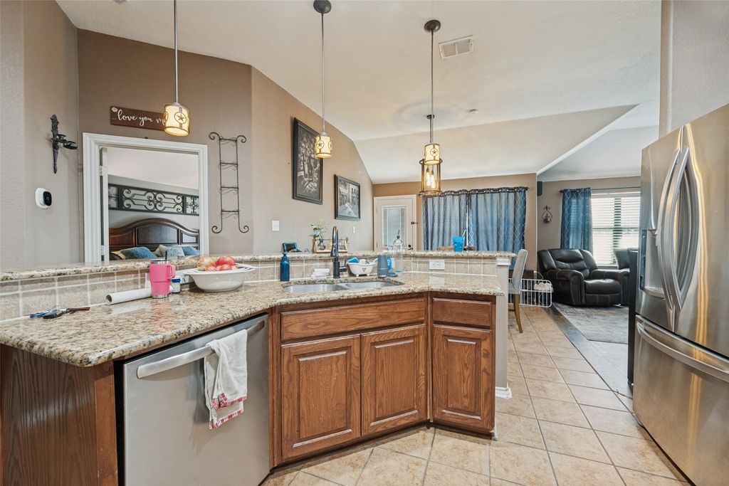5908 Pacers Lane, Fort Worth, TX 76179 — photo 5