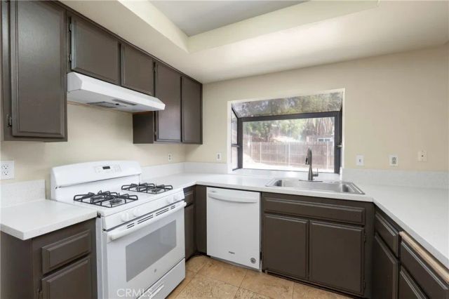 2395 Marigold, San Bernardino, CA 92407