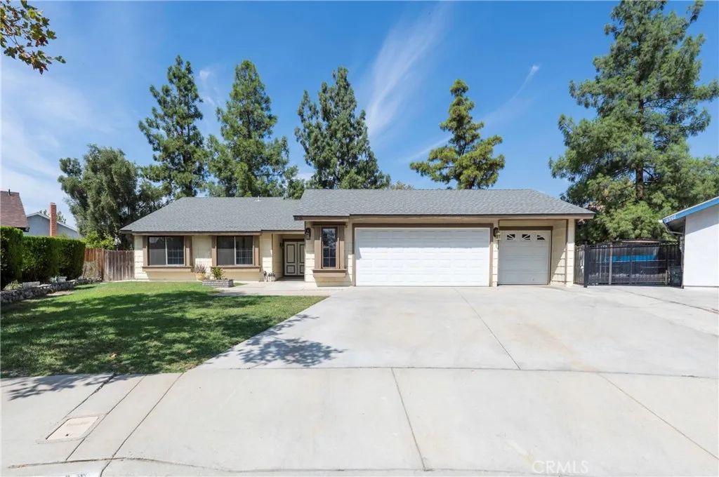 2395 Marigold, San Bernardino, CA 92407