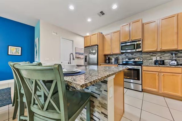 462 CAPTIVA DRIVE, Davenport, FL 33896