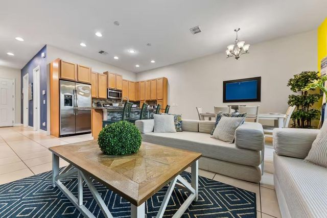 462 CAPTIVA DRIVE, Davenport, FL 33896