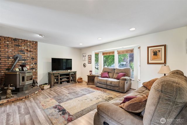 16239 Prairie Villa Street SW, Tenino, WA 98589