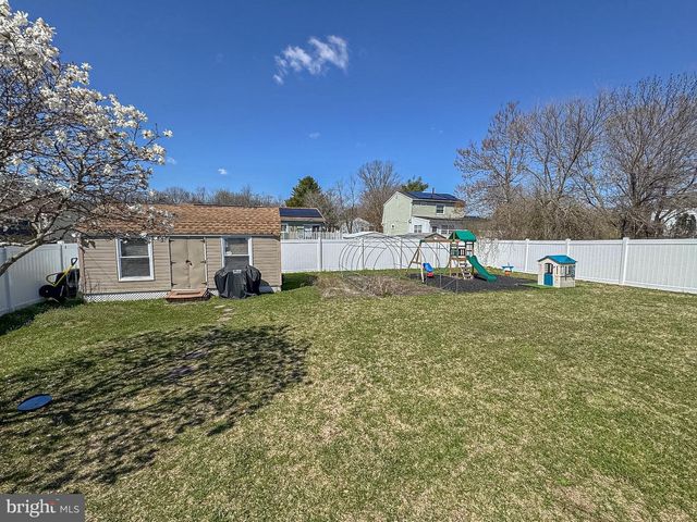 520 MARTINELLI AVE, Minotola, NJ 08341