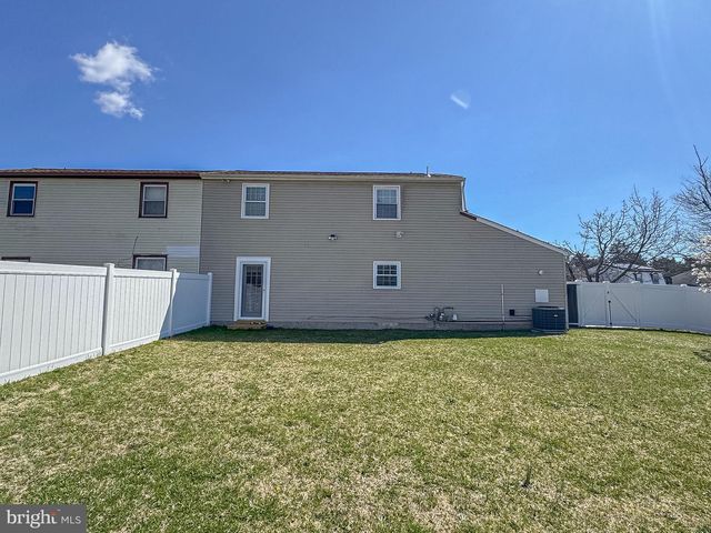 520 MARTINELLI AVE, Minotola, NJ 08341