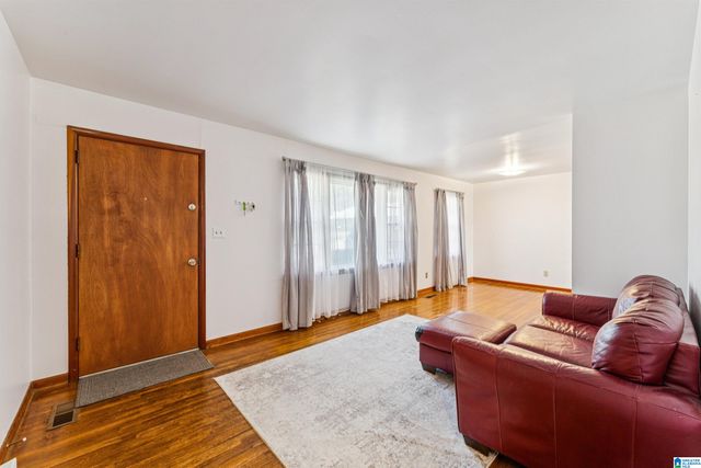 2417 PINE CONE CIRCLE, Tarrant, AL 35217