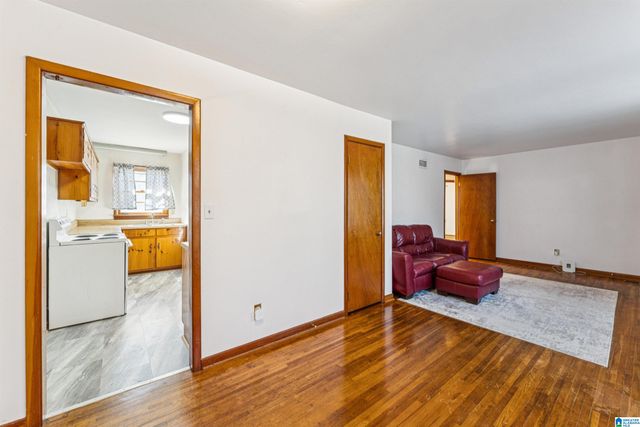 2417 PINE CONE CIRCLE, Tarrant, AL 35217