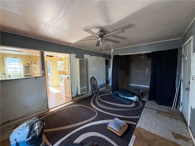 1409 E Santa Gertrudis St, Kingsville, TX 78363