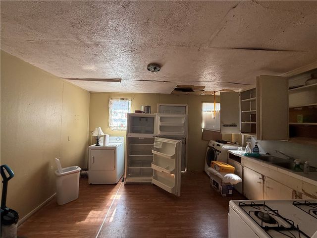 1409 E Santa Gertrudis St, Kingsville, TX 78363