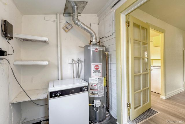 2313 W Bijou Street, Colorado Springs, CO 80904