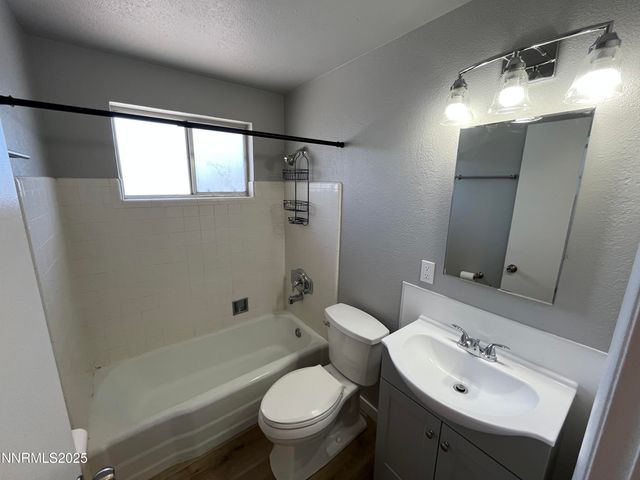 1140 S Curry Street, Carson City, NV 89703