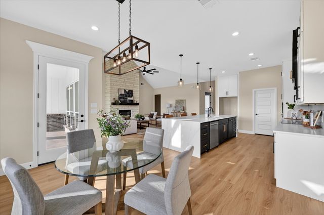 110 SE Private Rd 3178, Corsicana, TX 75109