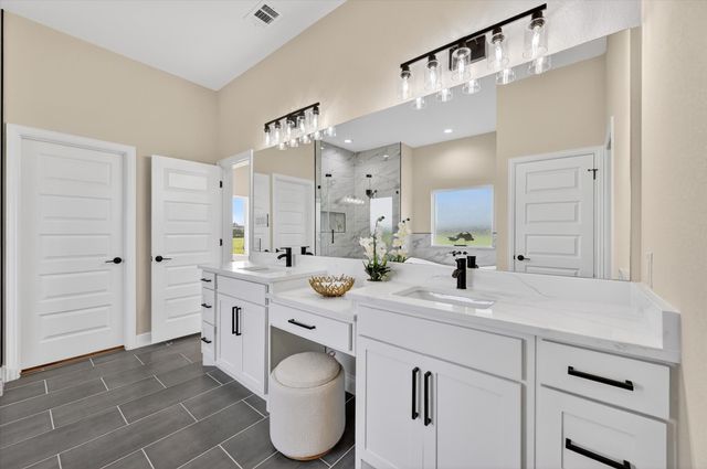 110 SE Private Rd 3178, Corsicana, TX 75109