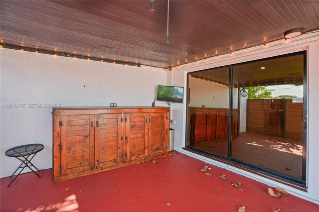 5113 SW 138th Ave Cir, Miami, FL 33175