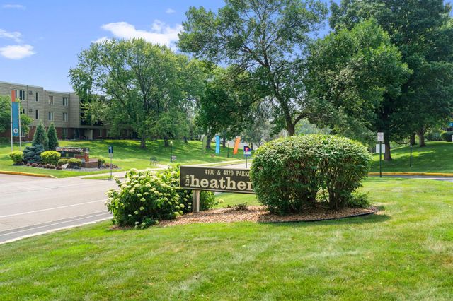 4120 Parklawn Avenue 231, Edina, MN 55435