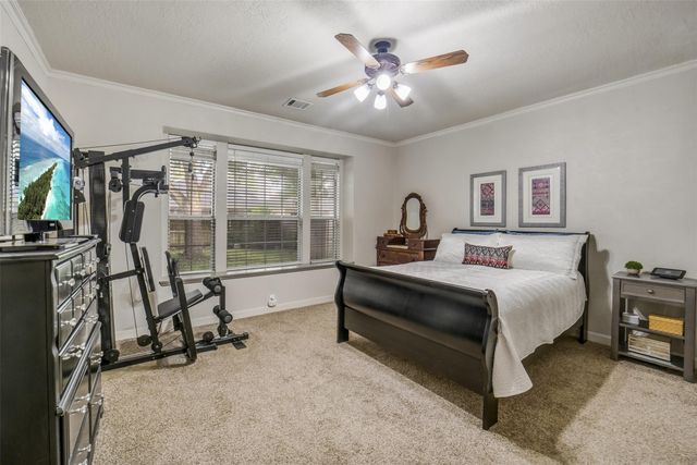 6702 Springcrest Drive, Sugar Land, TX 77479