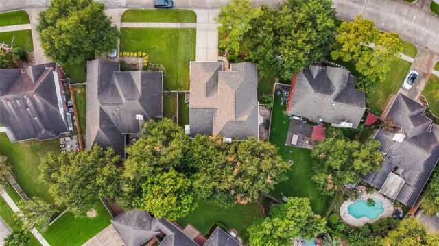 6702 Springcrest Drive, Sugar Land, TX 77479