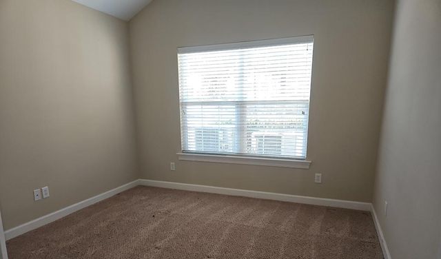 320-1 Hidden Creek Circle, Dothan, AL 36301