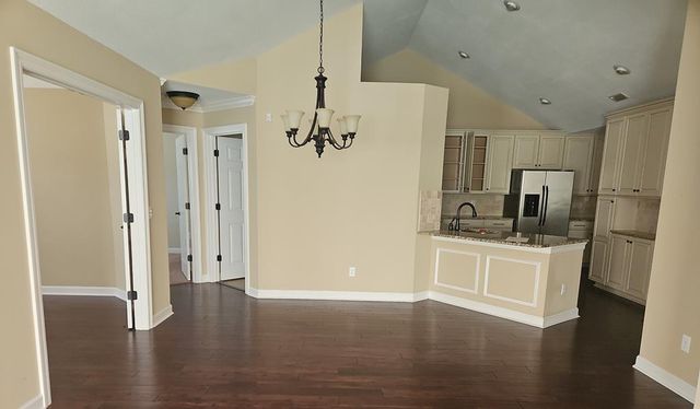 320-1 Hidden Creek Circle, Dothan, AL 36301