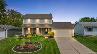 2832 Warrior Drive, Wixom, MI 48393