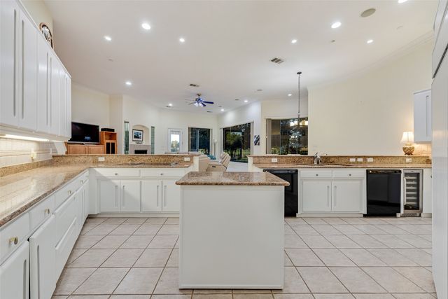 10 Stephens Court, Trophy Club, TX 76262