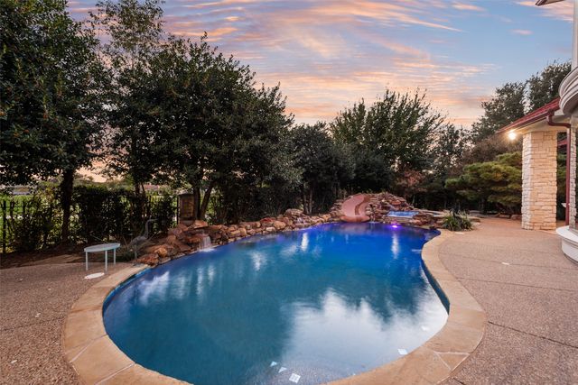 10 Stephens Court, Trophy Club, TX 76262