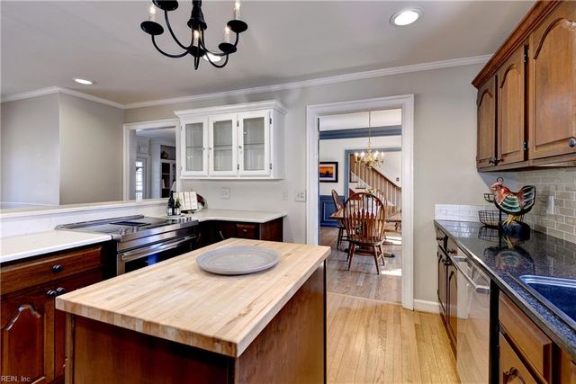 107 Landsdown, Williamsburg, VA 23188