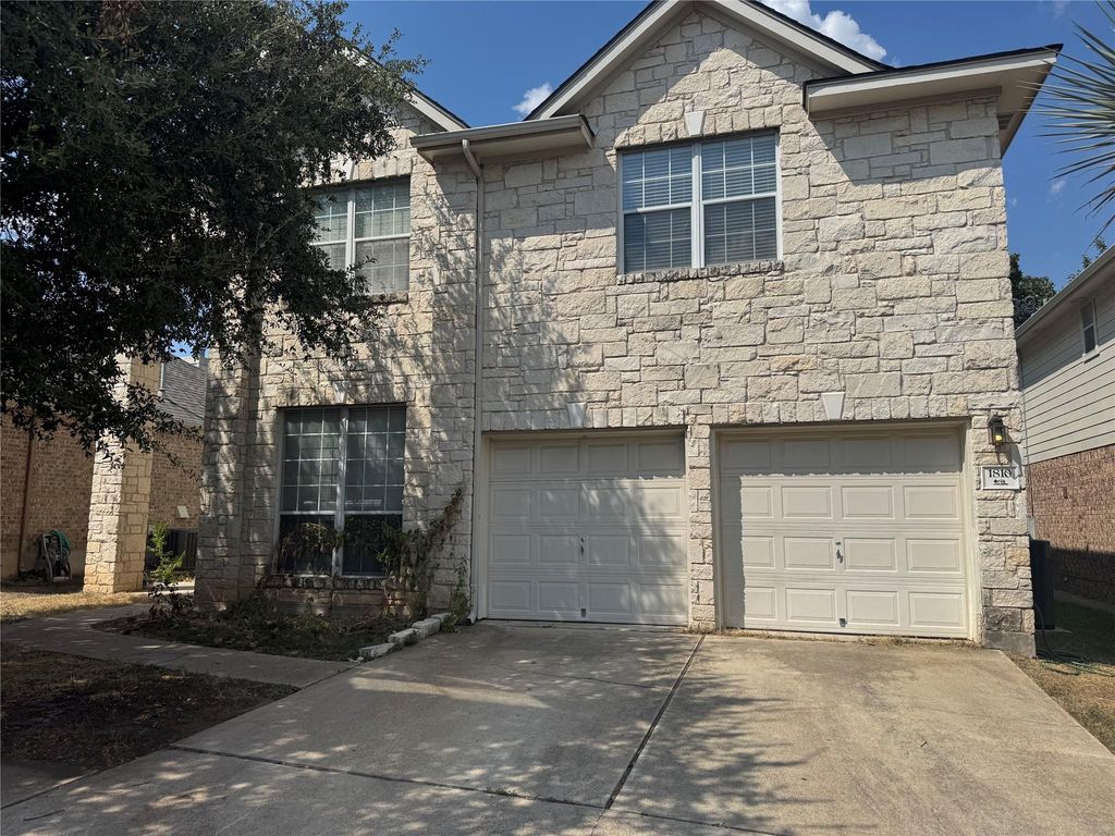 1810 Rosenborough LN N, Round Rock, TX 78665