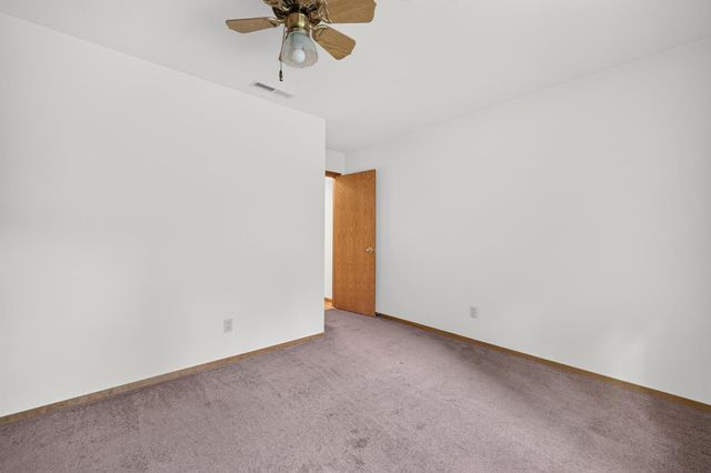 6460 Topaz Dr, Pollock Pines, CA 95726