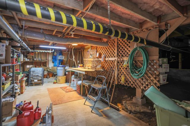 6460 Topaz Dr, Pollock Pines, CA 95726