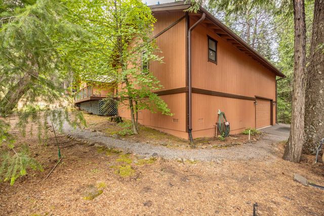 6460 Topaz Dr, Pollock Pines, CA 95726