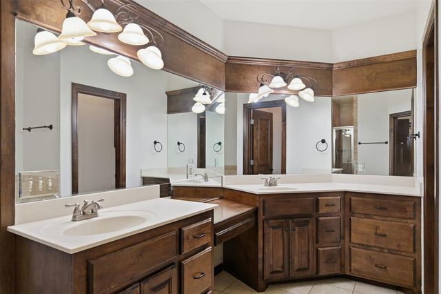 18003 Arbor Lane, Edmond, OK 73012