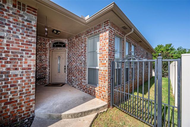 18003 Arbor Lane, Edmond, OK 73012