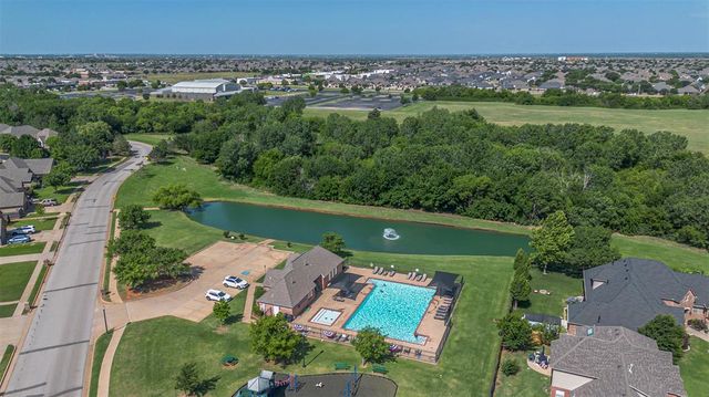 18003 Arbor Lane, Edmond, OK 73012