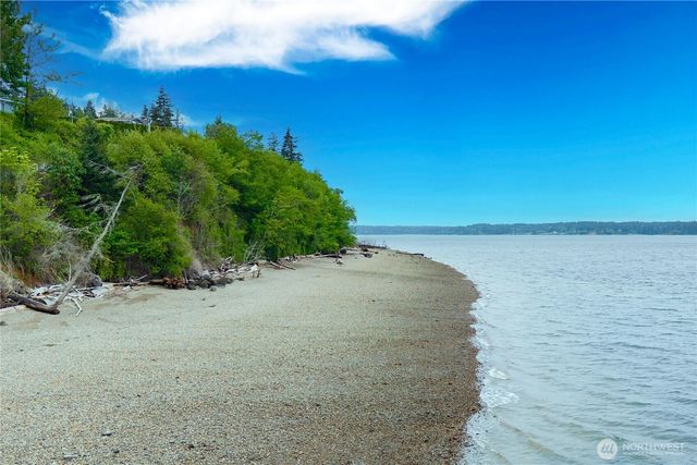 8210 177th Avenue SW, Longbranch, WA 98351