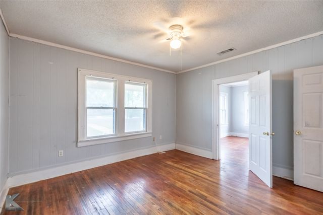 1810 Merchant Street, Abilene, TX 79603