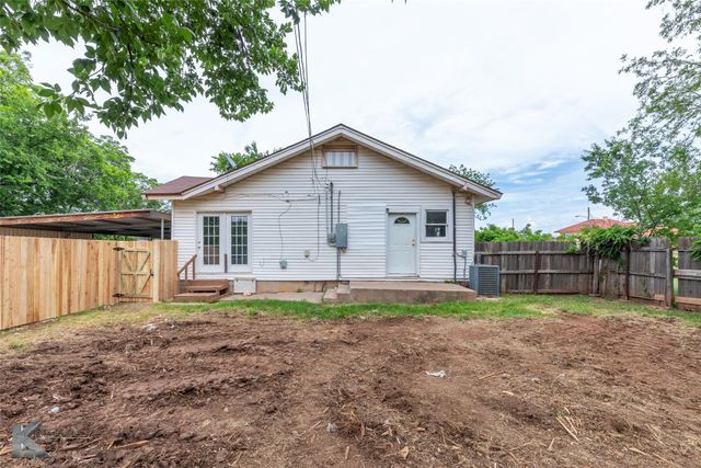 1810 Merchant Street, Abilene, TX 79603