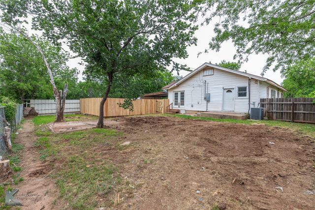 1810 Merchant Street, Abilene, TX 79603