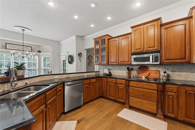 6826 Sunset Ridge Circle, Springdale, AR 72762