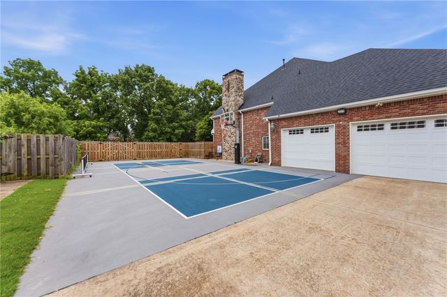 6826 Sunset Ridge Circle, Springdale, AR 72762